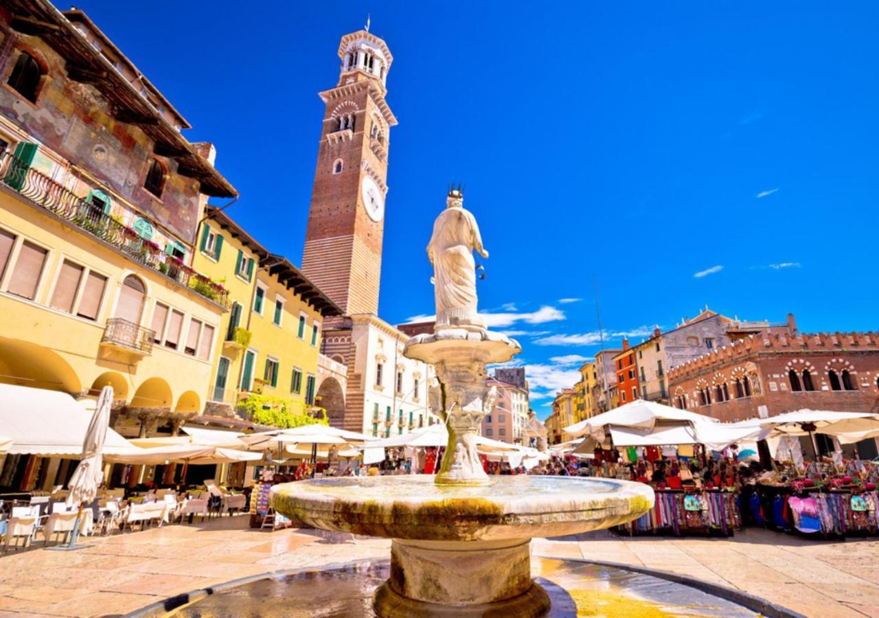 -Near Arena & Giuletta- Pet Friendly Mazzini Palace Verona Buitenkant foto