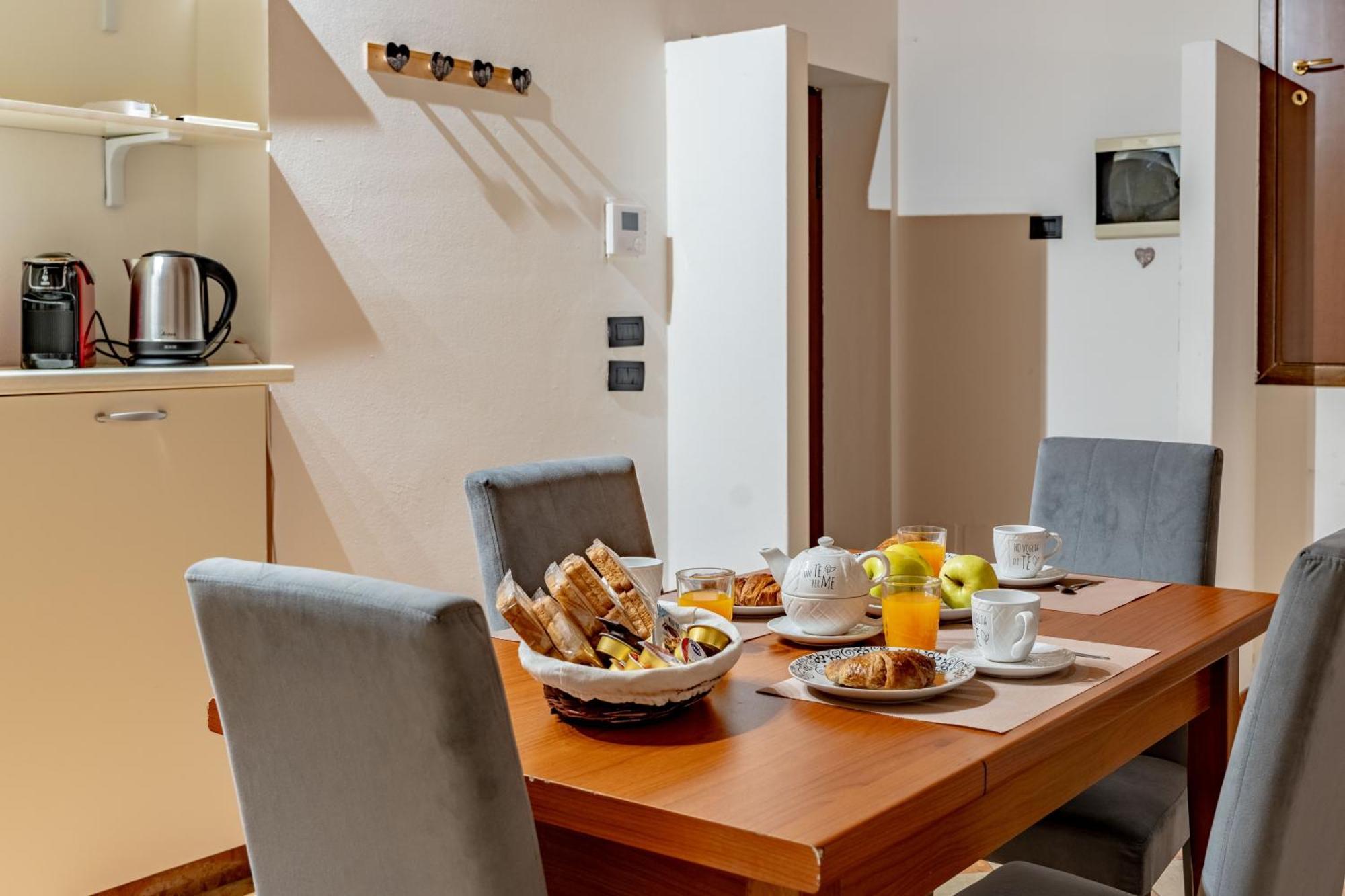 -Near Arena & Giuletta- Pet Friendly Mazzini Palace Verona Buitenkant foto