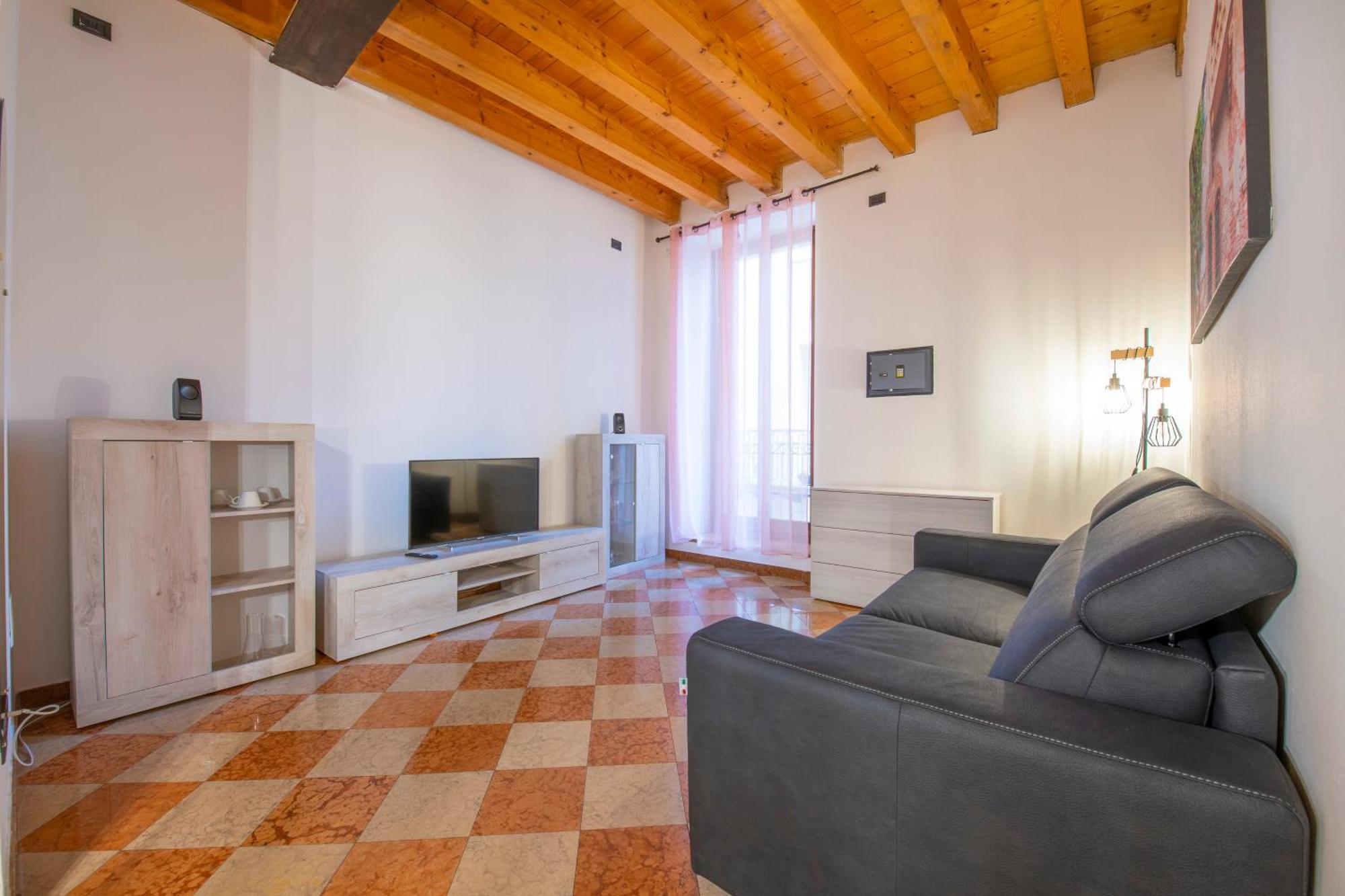 -Near Arena & Giuletta- Pet Friendly Mazzini Palace Verona Buitenkant foto